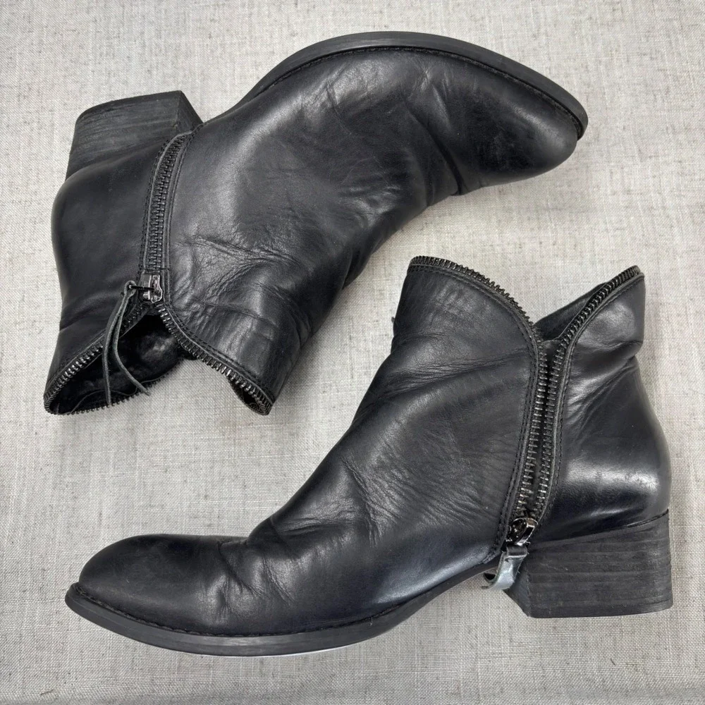 Jeffrey Campbell‎ Crockett Booties Black Leather Zipper Distressed Women's 7.5
